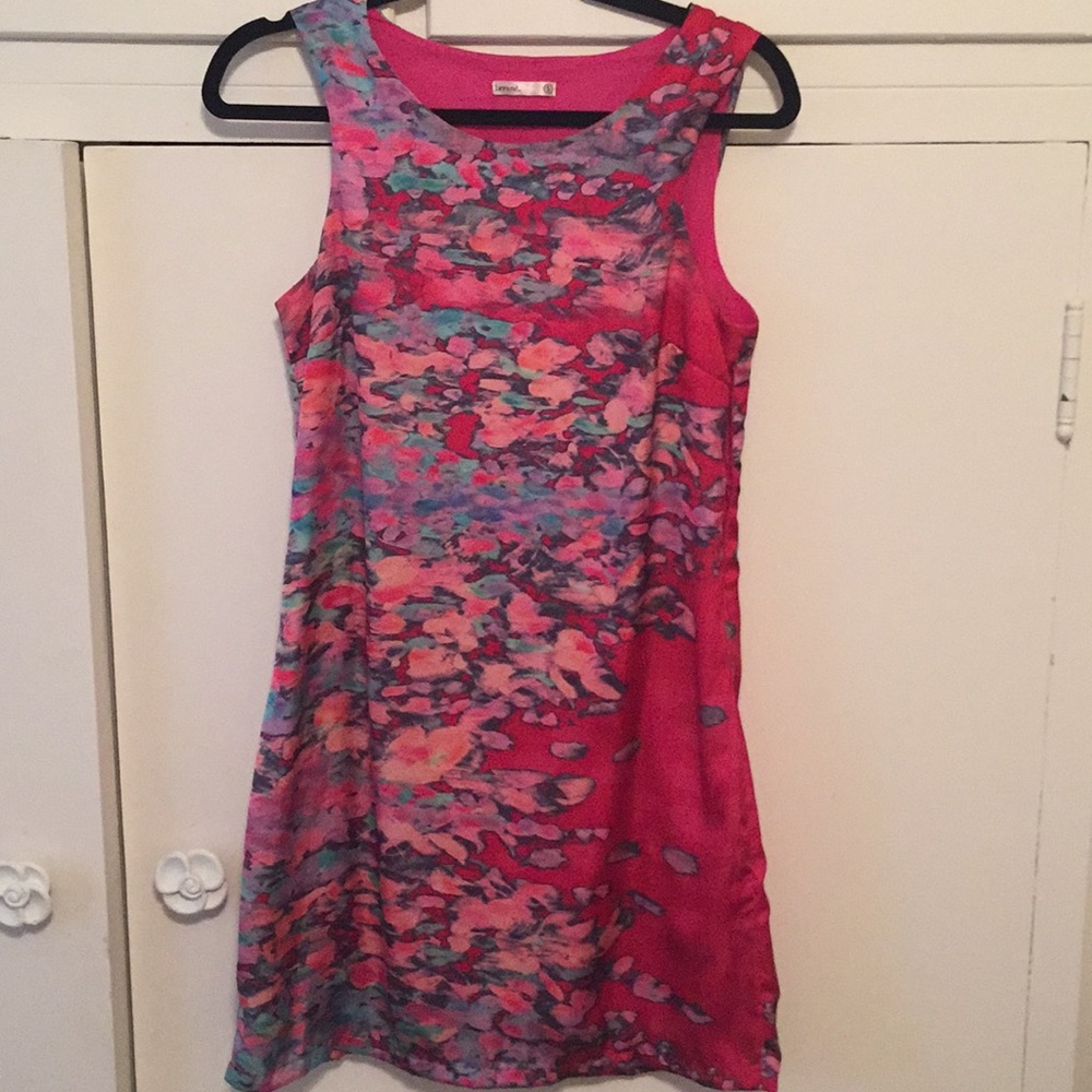 CUTE DRESS - Picture 2 of 3